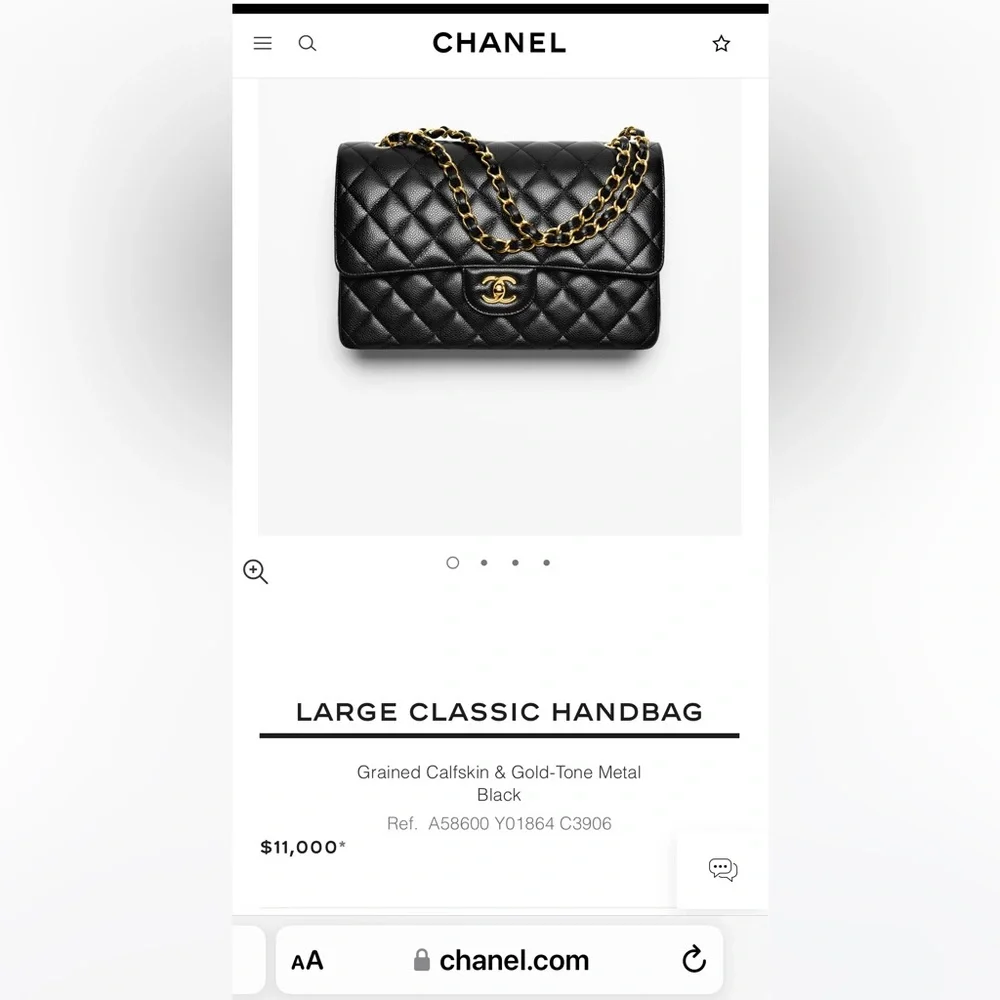 CHANEL JUMBO Classic Flap Bag Quilted Lambskin